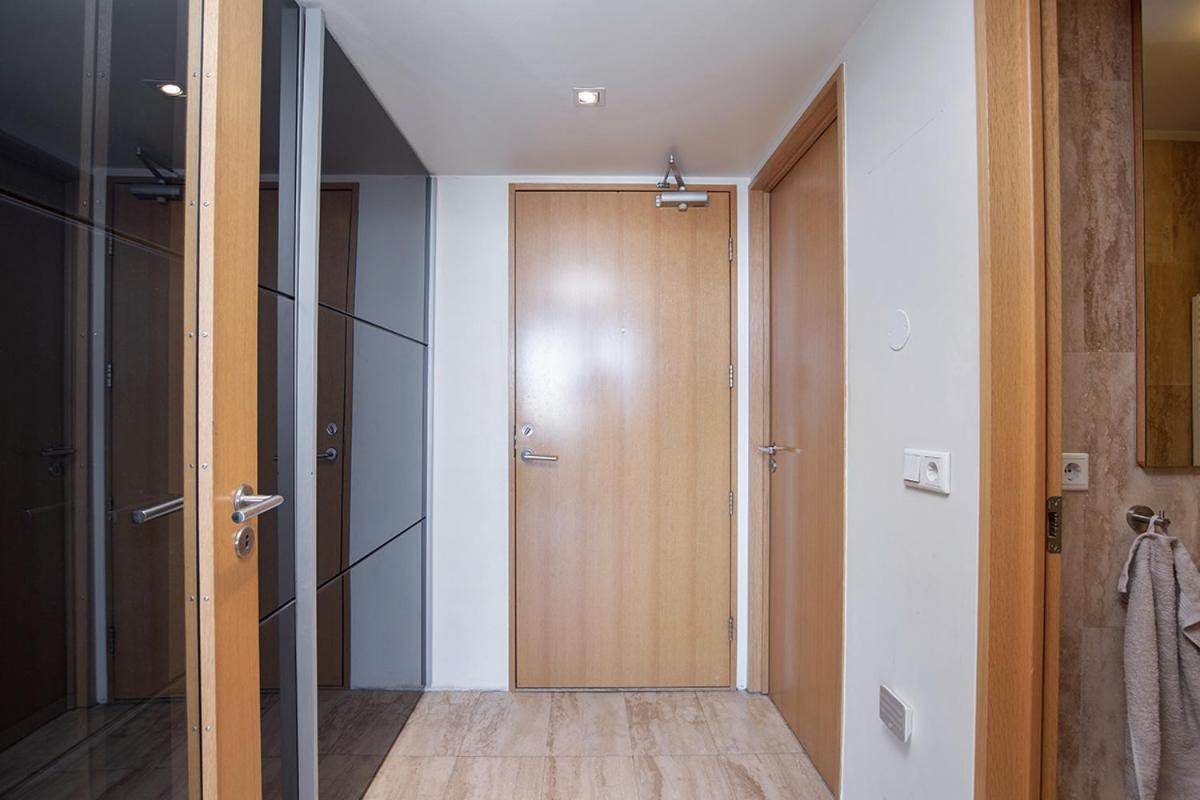 Penthouse Apartment With Panasonic Mountain View Рейкьявик Экстерьер фото